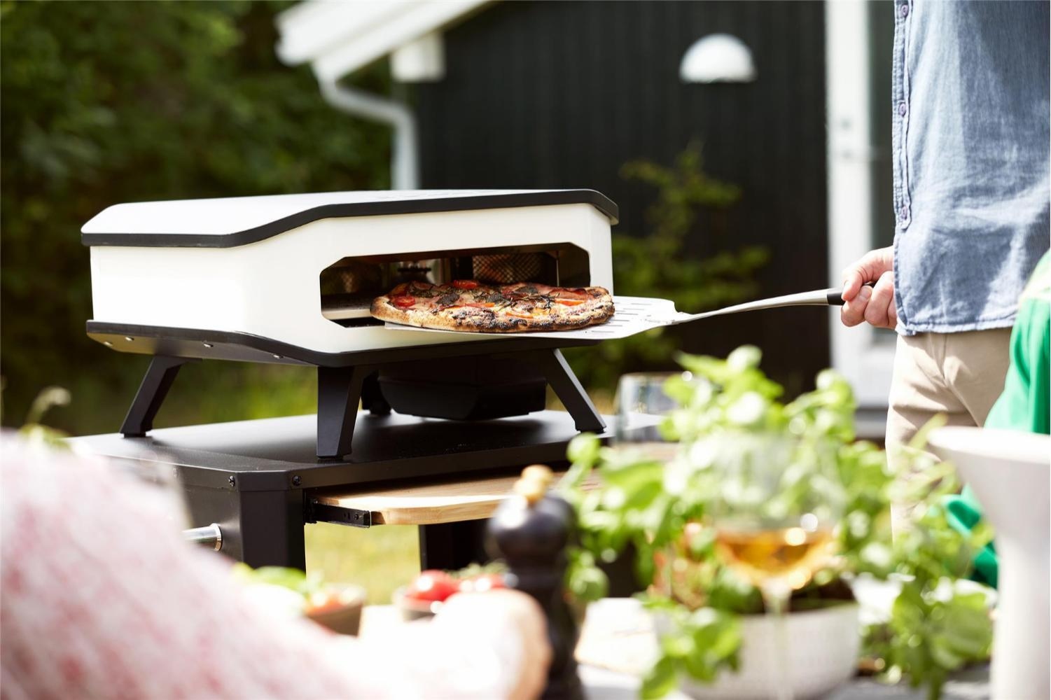 Bemutatkozik a COZZE elektromos pizzakemence, 2 méretben a Grill4You standján