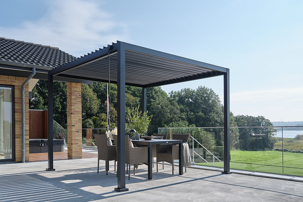KONGEMOSE pergola - Shade, structure, atmosphere